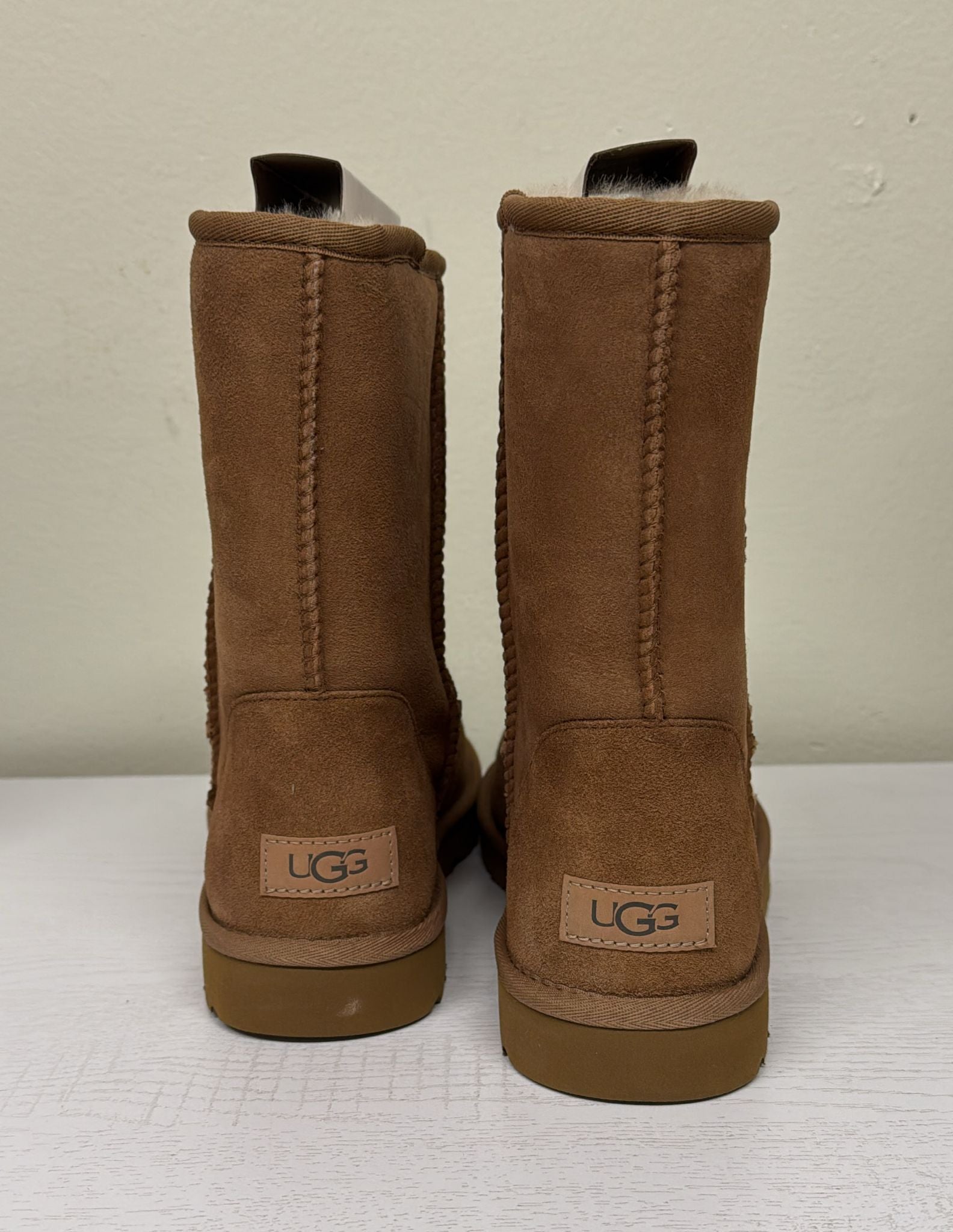 UGG Women's Classic Short II Boots - Brown (Brand New)