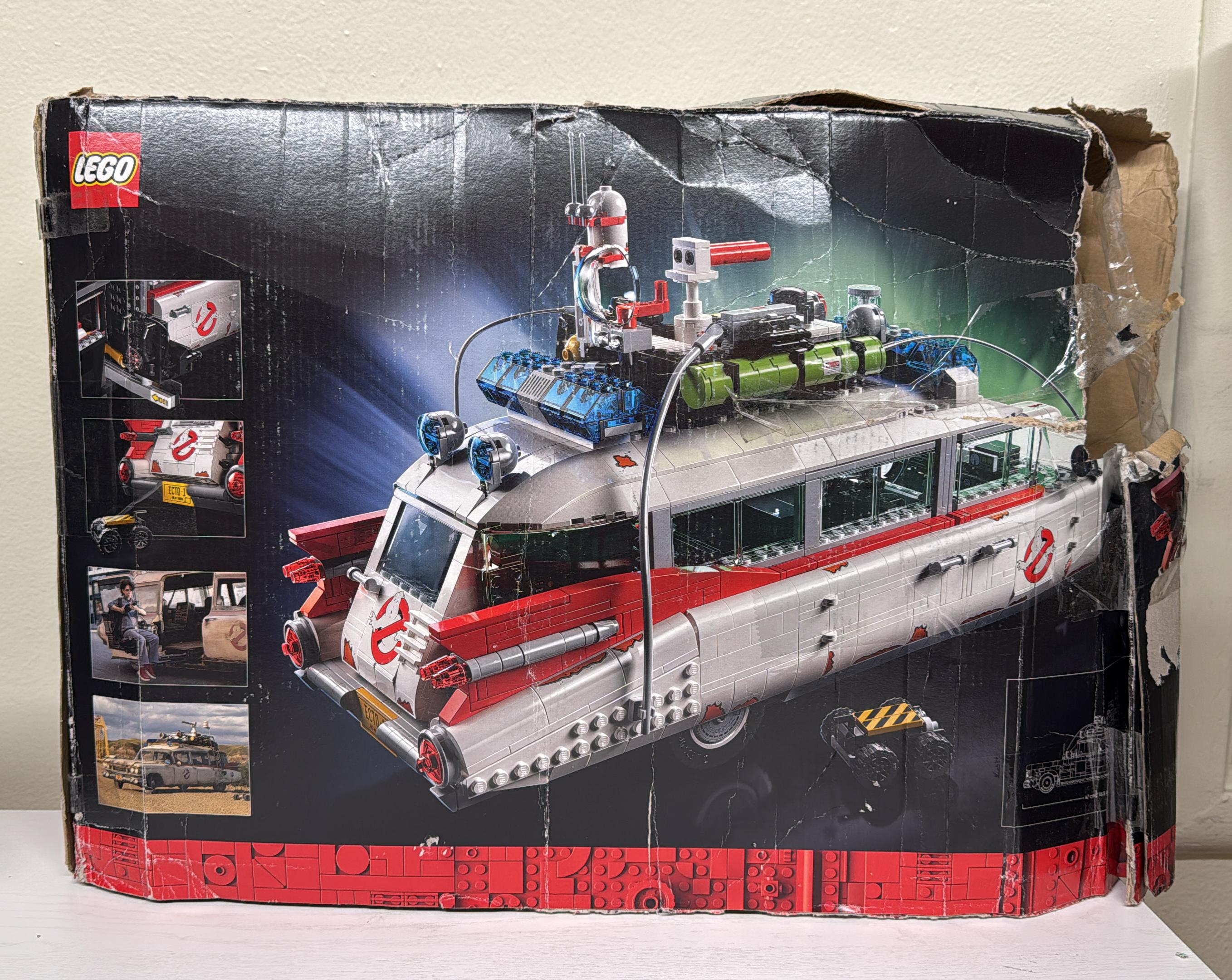 LEGO Icons Ghostbusters ECTO-1 Car Set (10274) (Open Box)