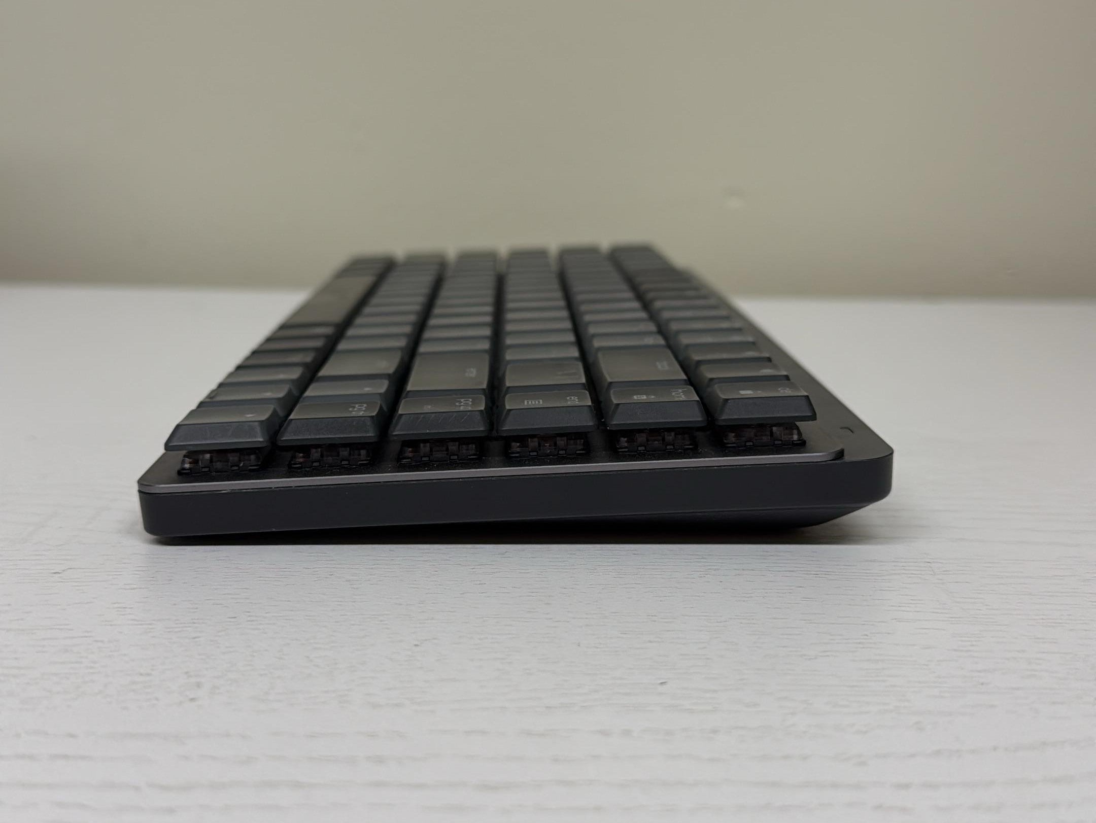 Logitech MX Mechanical Mini Wireless Illuminated Keyboard - Clicky Switches, Backlit, Bluetooth, USB-C (Lightly Used)