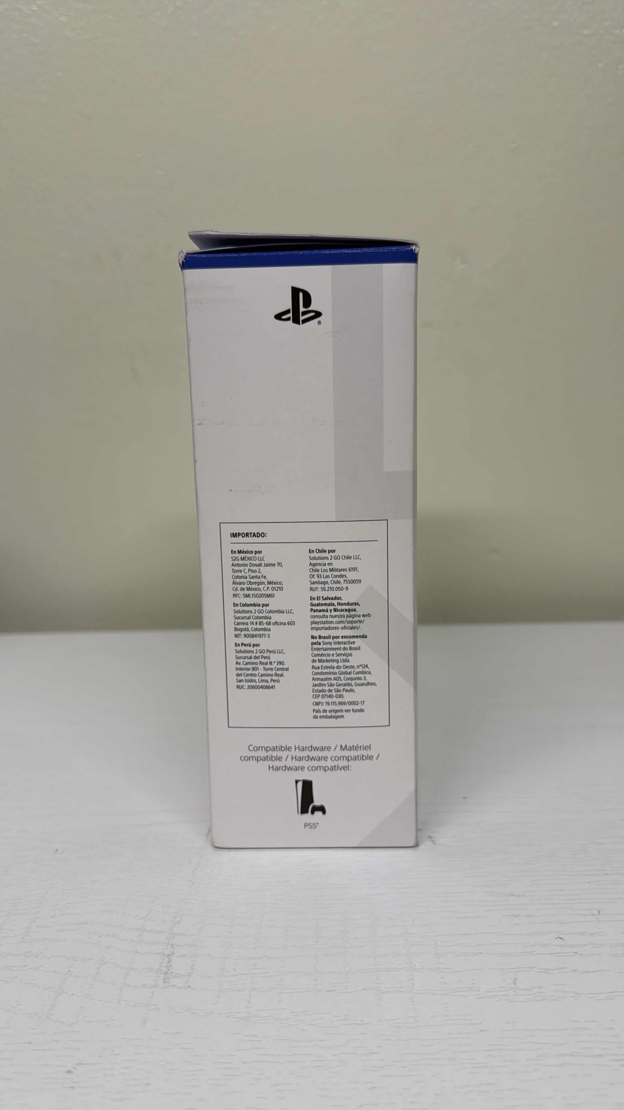 PlayStation 5 Dual Sense Wireless Controller (Lightly Used)