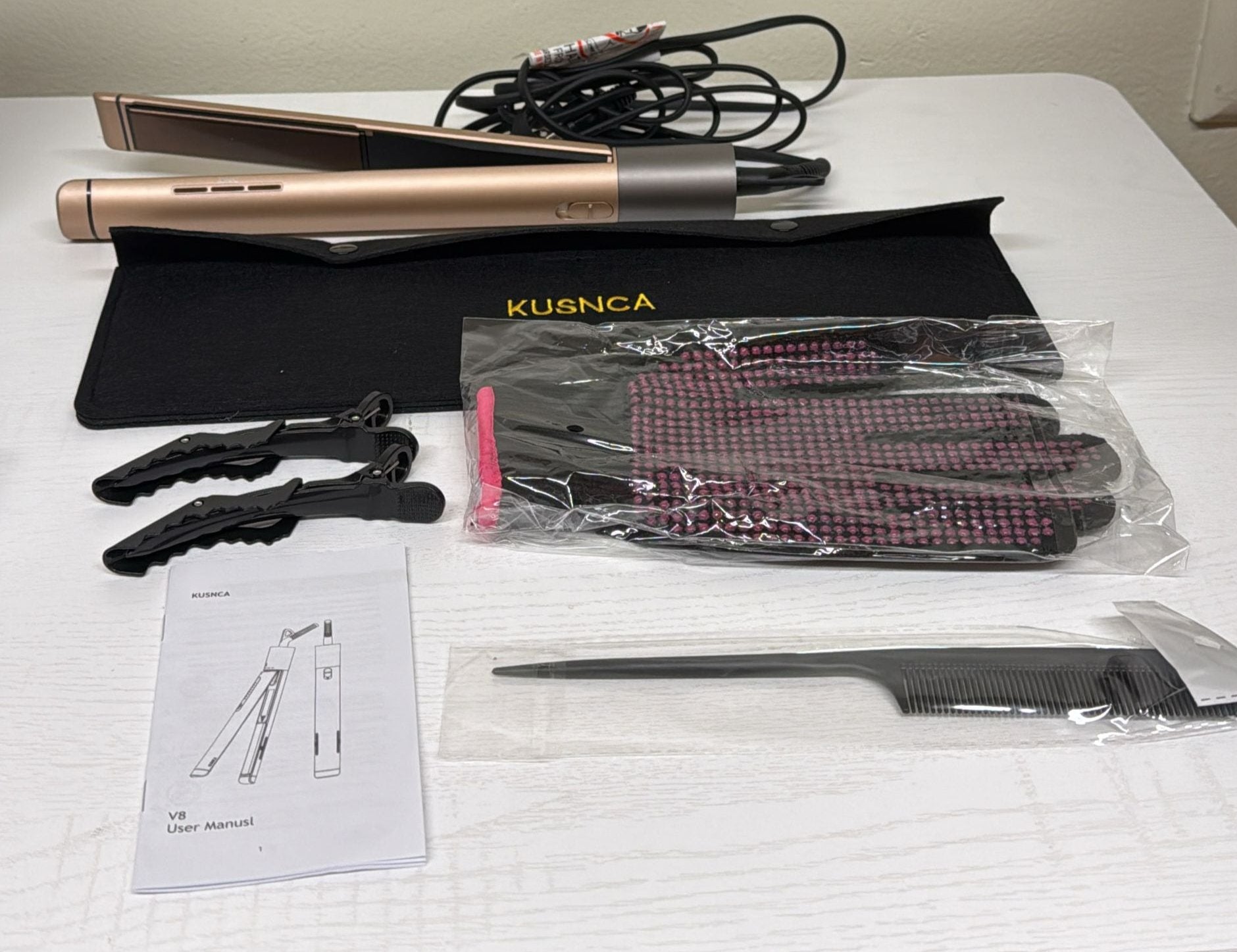 Kusnca Styling Iron Package Contents